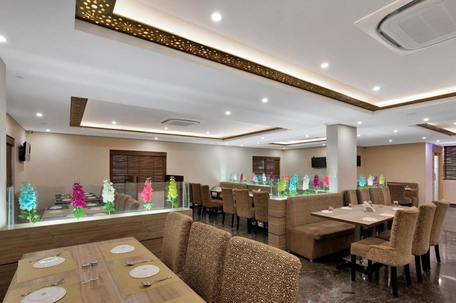 Collection O Gravity Hotel Hyderabad Exterior foto